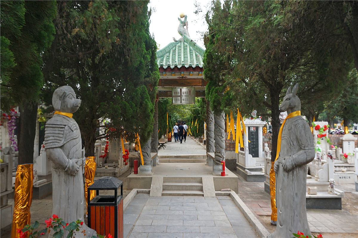青龙岗/荥阳市/经营性公墓